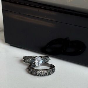 Vintage Avon 925 Sterling Gothic CZ Ring Set Size 7 Patina Bands NIB 2006/2009